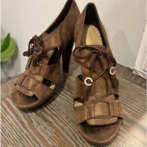 Stunning Coach heels  SZ 8.5